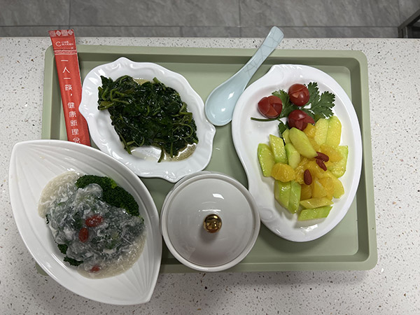 月子中心月子餐